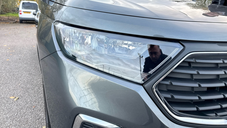 Ford Transit Connect 250 L2 Petrol 1.5 EcoBoost PHEV 150 Limited Van Auto